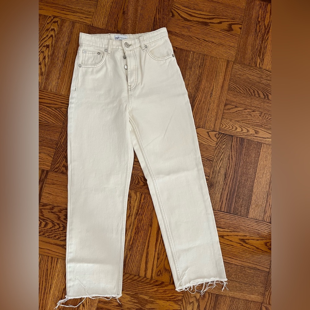 Zara jeans